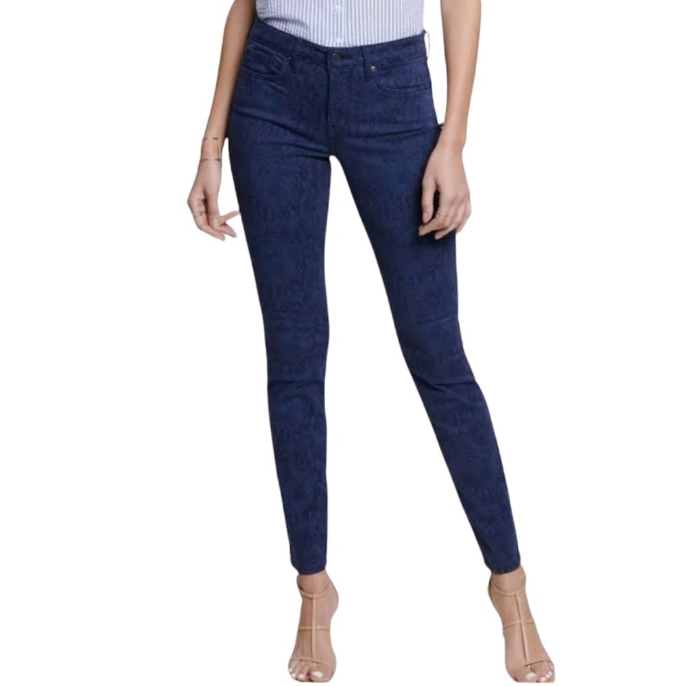NYDJ Alina Legging in Blue Snakeskin Print
